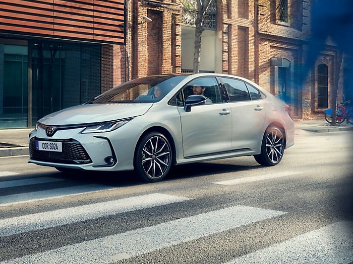 Corolla sedan hybrid cheap